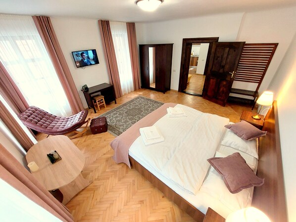 Apartamento conforto, 1 cama Queen e sofá-cama | 1 quarto, individualmente decorados, individualmente mobiliados