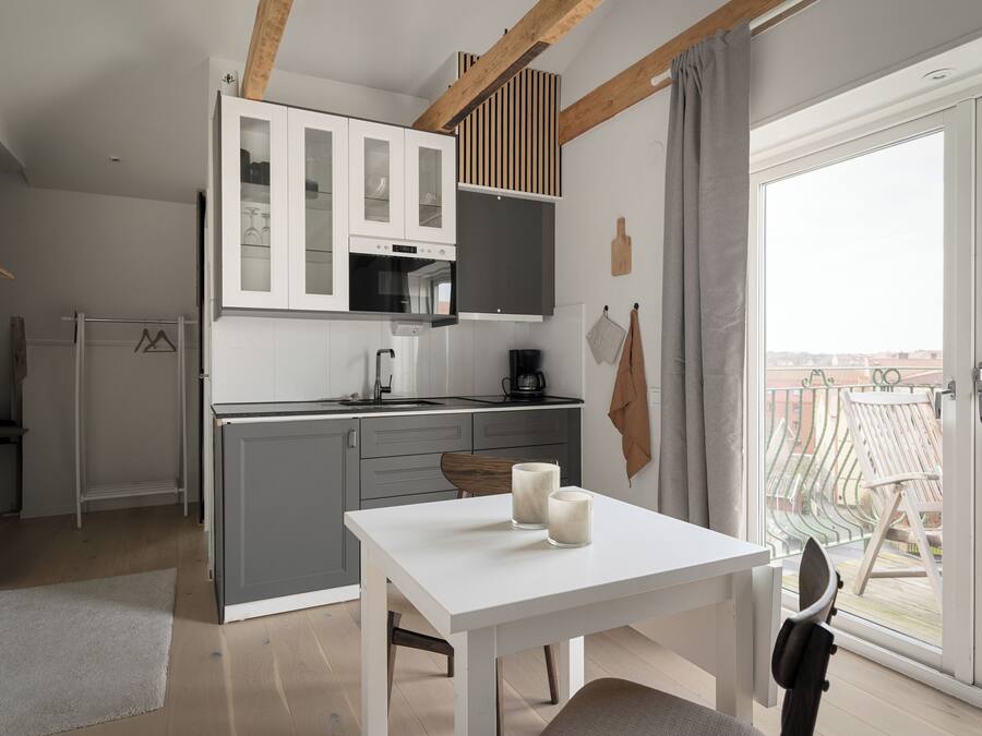 Studiosuite – superior, 1 soverom | Lydisolert, strykejern/-brett, wi-fi (inkludert) og sengetøy