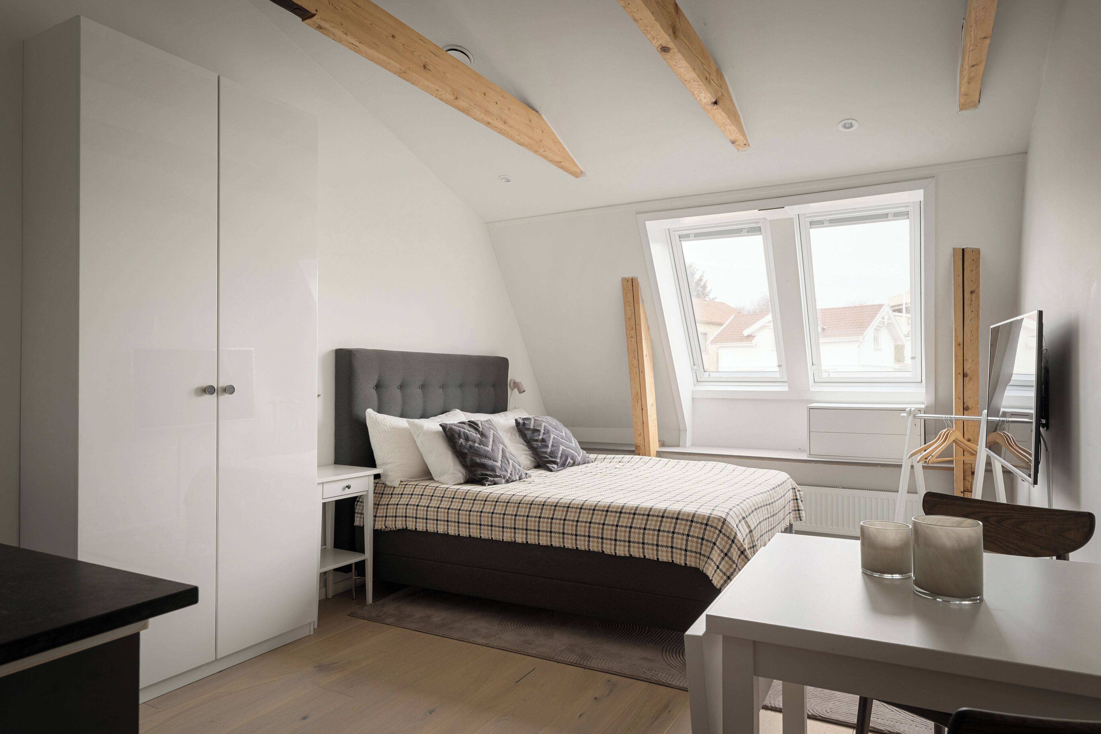 Estudio empresarial, 1 cama Queen size | Insonorización, tabla de planchar con plancha y wifi gratis 