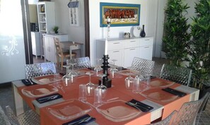 Lunch and dinner served - Apollonion Country House (Syracuse)