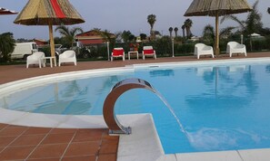 Seasonal outdoor pool - Apollonion Country House (Syracuse)