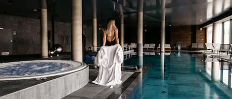 Piscina interna