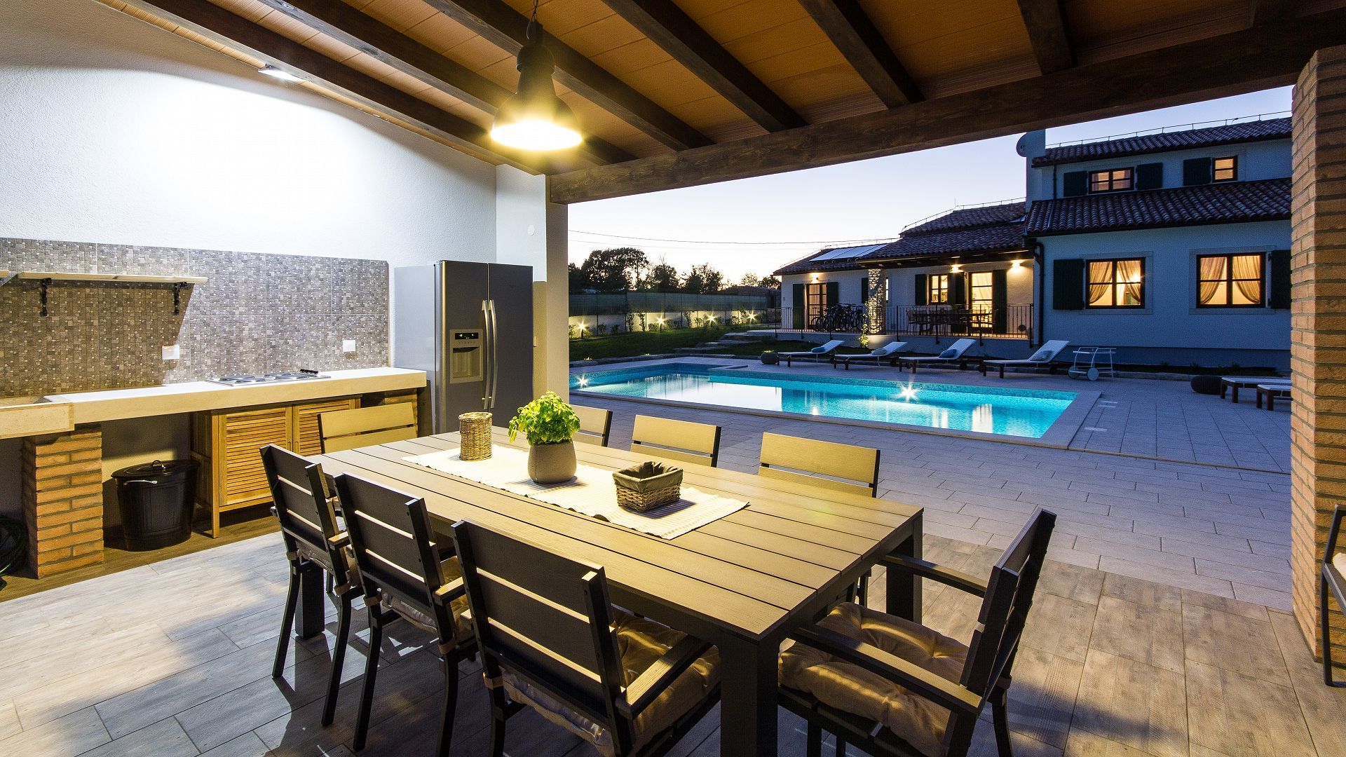 Área de parrillas y picnic