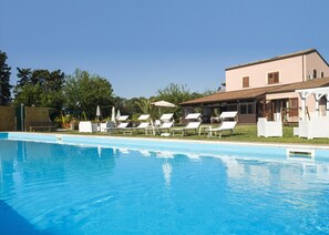 Seasonal outdoor pool