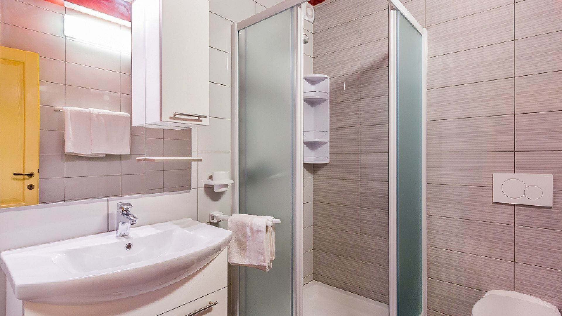 Villa, 6 Schlafzimmer, eigener Pool | Badezimmer | Kostenlose Toilettenartikel, Haartrockner, Handtücher, Toilettenpapier