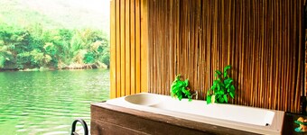 The Hub Erawan Resort