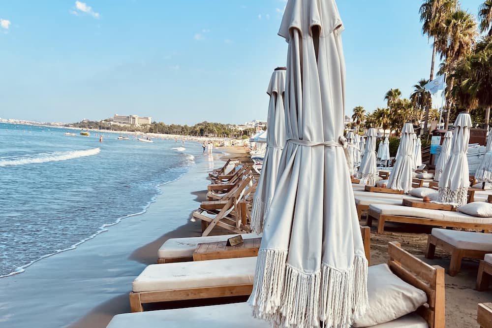 Kalia Beach Hotel Side