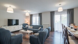 Unclassified image, 3 of 38, button - Villa Holiday Home Haler (Pula)