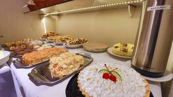 Desayuno buffet incluido todos los días