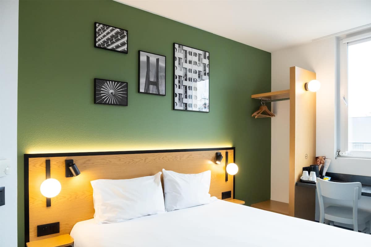 1 Schlafzimmer, Schreibtisch, Verdunkelungsvorhänge, kostenloses WLAN