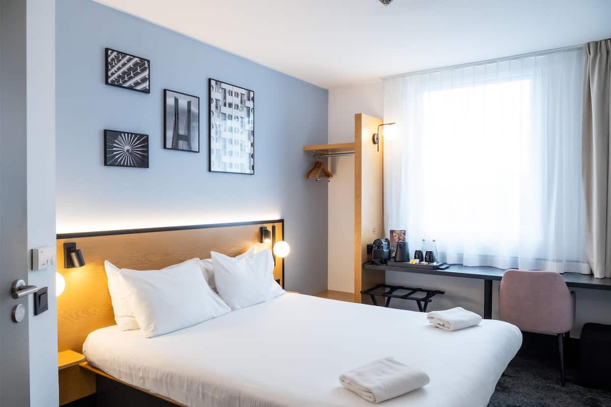 1 Schlafzimmer, Schreibtisch, Verdunkelungsvorhänge, kostenloses WLAN