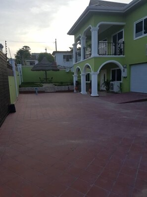 Front of property – evening/night - Volks Property Solutions (Sekondi-Takoradi)