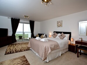 3 عدّة غرف نوم وواي فاي مجانًا