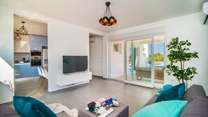 Villa, 3 Bedrooms, Private Pool | Living area