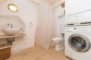 Appartamento Classic, 2 camere da letto | Bagno | Asciugacapelli, asciugamani, sapone, shampoo