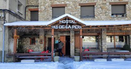 Hostal Pas de la Pera