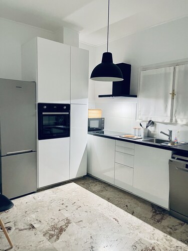 Aphrodite 3 Bedroom Central Apartment