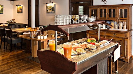 Breakfast buffet. Hotel Weinhaus Weis