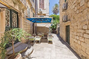 Front of property - Apartment Seagull (Dubrovnik)