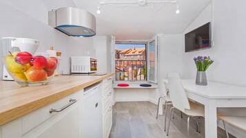Comfort Apartment | In-room dining