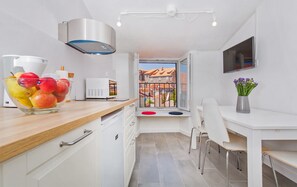 Comfort Apartment | In-room dining - Apartment Seagull (Dubrovnik)