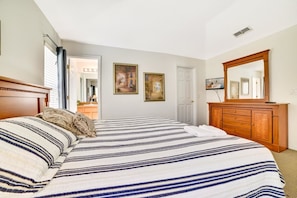 House | 4 bedrooms, iron/ironing board - 4 Br Pool Home with Spa in Aviana (Davenport)