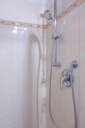 Apartment, 1 Bedroom | Bathroom shower - Venezia - Corte Nova 2037 (Venice)