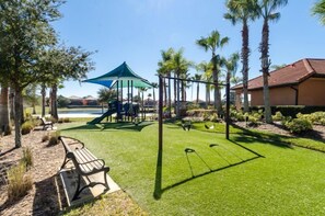 어린이 놀이 공간 - 야외