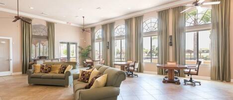 Sala de estar en el lobby