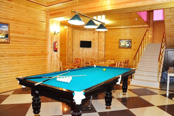 Billards