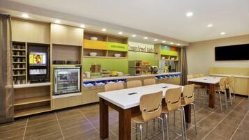 Desayuno continental incluido todos los días