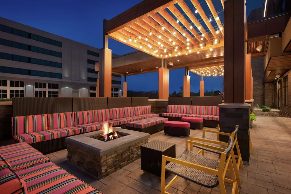 Home2 Suites by Hilton Madison Central Alliant Energy Center