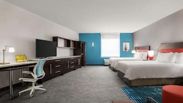 1 bedroom, hypo-allergenic bedding, down comforters, desk
