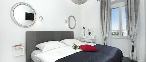 Apartment, Sea View