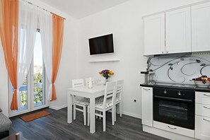 Apartment, Sea View | Private kitchen