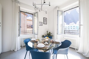 아파트, 침실 2개 | 객실 내 식사 공  간