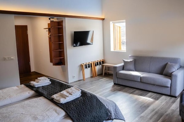 Familierom | Allergitestet sengetøy, dundyner og senger med Select Comfort-madrass