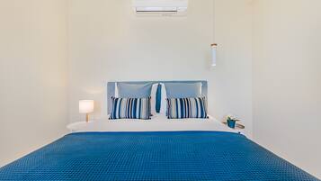 1 bedroom, iron/ironing board, cots/infant beds, free WiFi