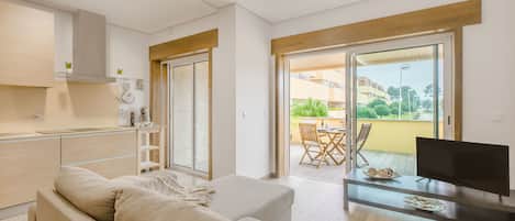 Apartment, 1 Bedroom | Living area