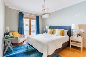 Apartment, 3 Bedrooms | 3 bedrooms, iron/ironing board, cribs/infant beds, free WiFi