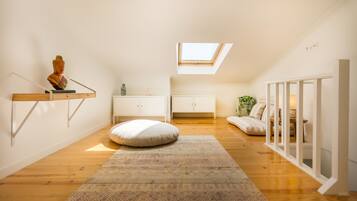 Apartamento, 1 quarto | Área de estar | TV