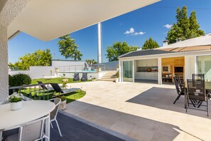 Townhome, 3 Bedrooms, Private Pool, Mountain View | Terrace/patio