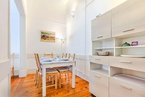 Departamento, 3 habitaciones | Área de sala de estar