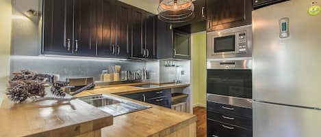 Appartement, 3 chambres, balcon | Cuisine privée