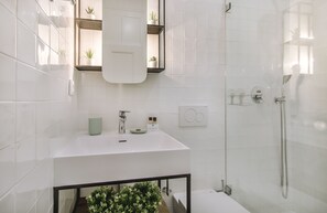 Apartment, 3 Schlafzimmer | Badezimmer
