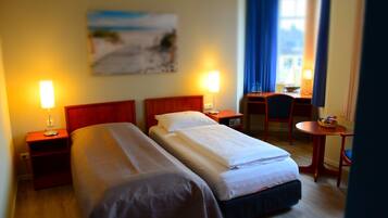 Standard Single Room | Hypo-allergenic bedding, desk, rollaway beds, free WiFi