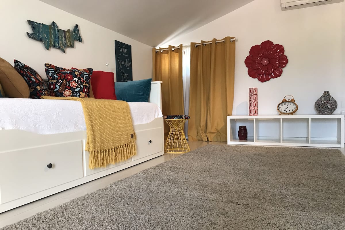 Individually decorated, individually furnished, soundproofing