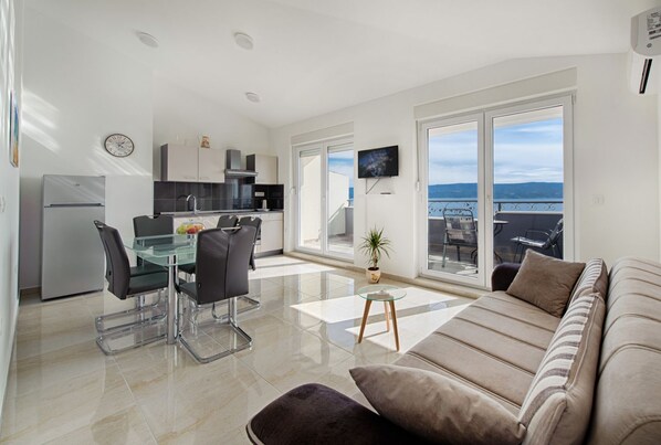 Penthouse | Shared kitchen