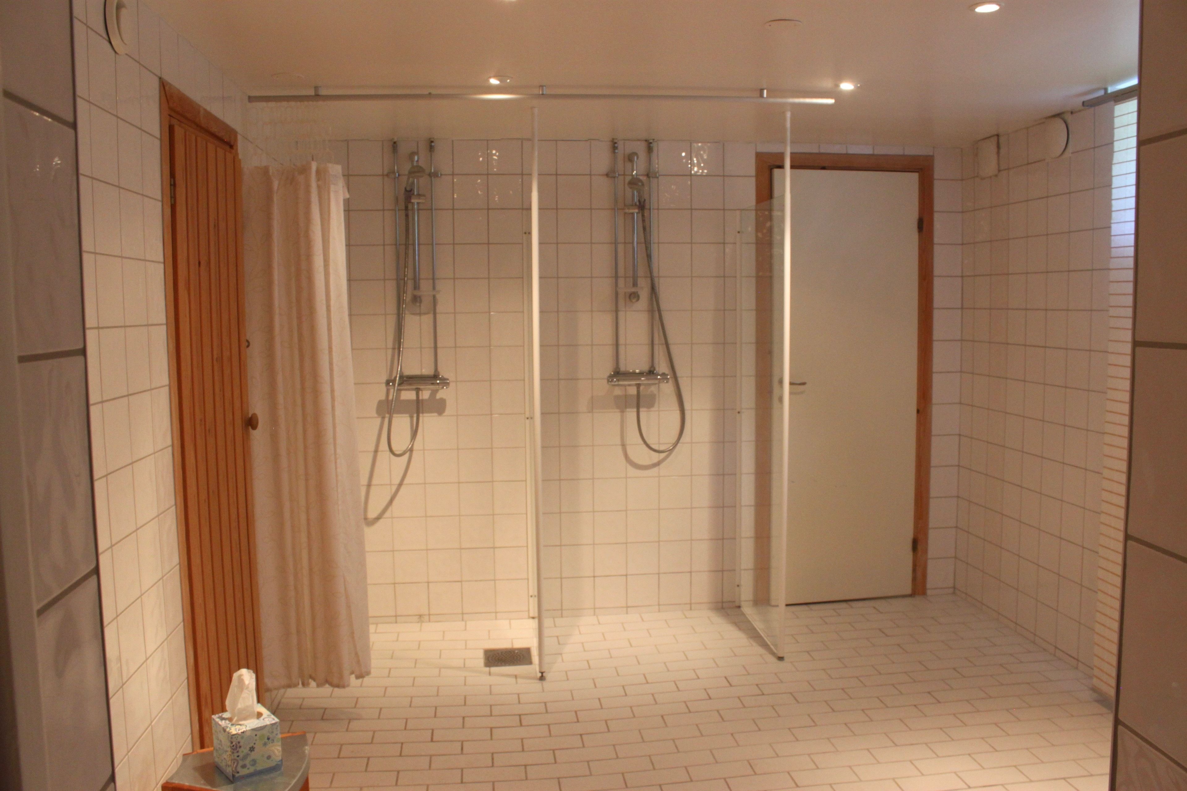 Bathroom shower