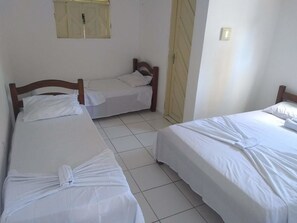 Basic Shared Dormitory, 1 Single Bed, Non Smoking | Free WiFi, bed sheets - Recanto do Sol (Natal)